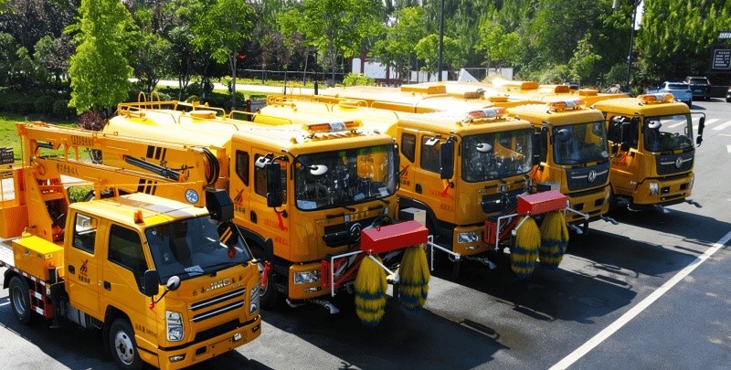 CLW Pure Electric Sanitation Vehicle