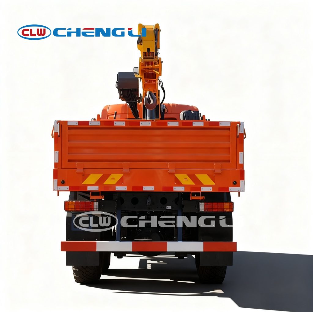 6×6 Off-Road Truck with Crane