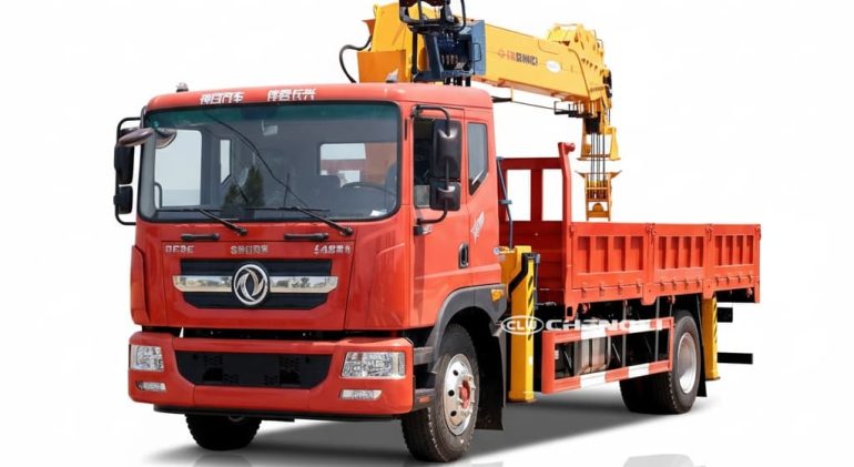8 Tons Boom Truck