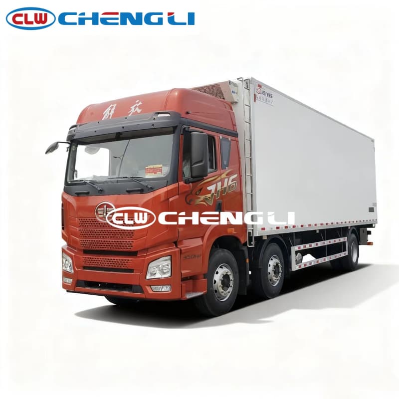 6x2 Refrigerated Truck