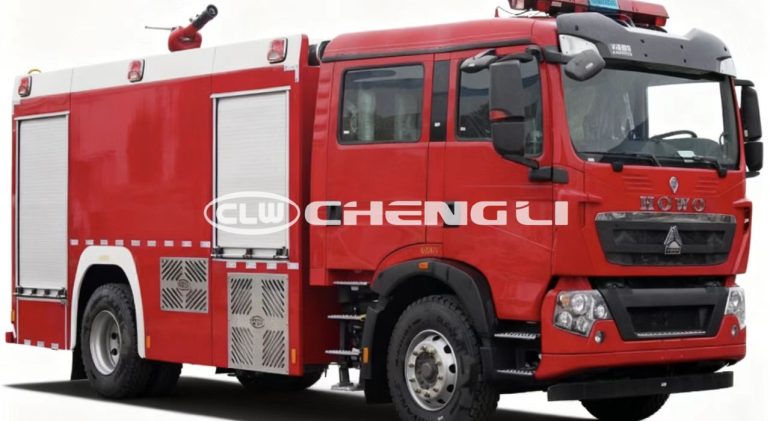 HOWO 8-Ton Foam Fire Truck