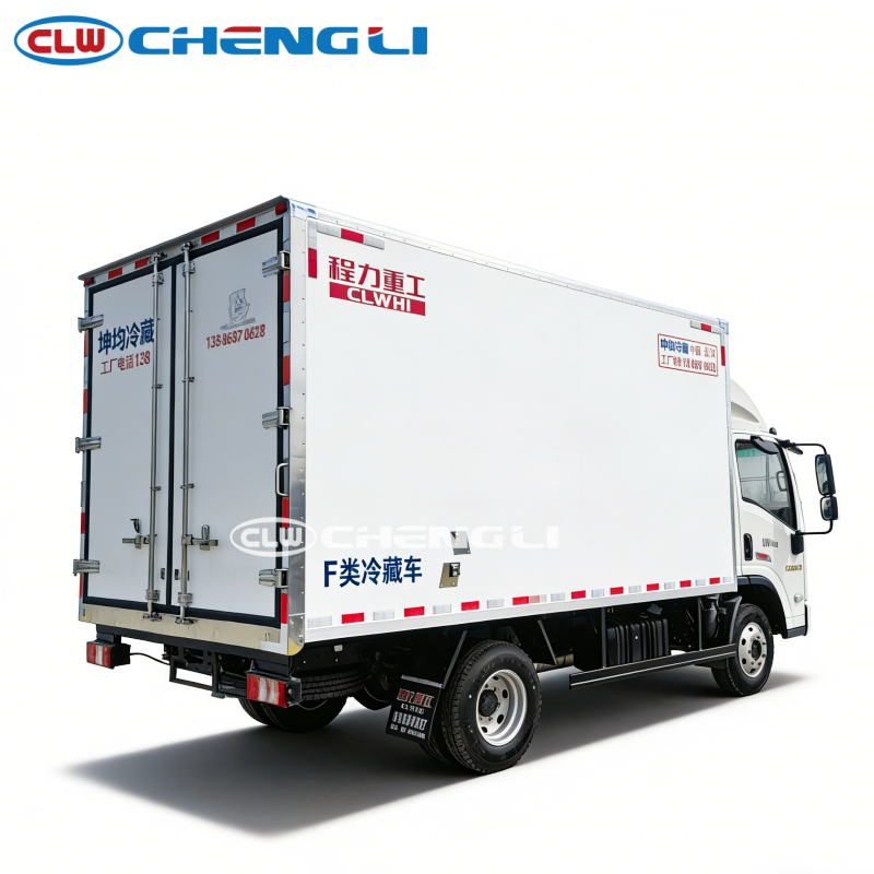 4X2 Shacman Refrigerated Truck