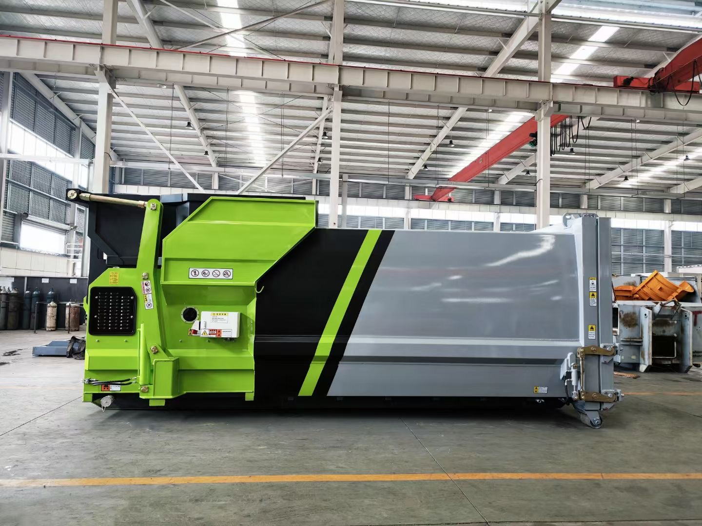 8-20cbm mobile garbage compressor