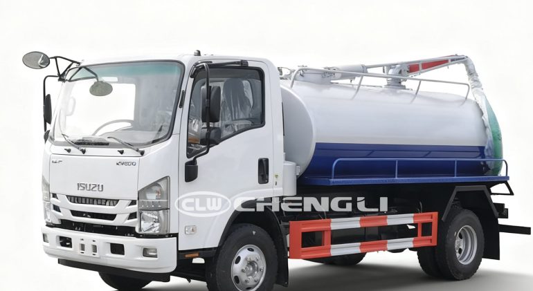 isuzu 6cbm vacuum sewage truck
