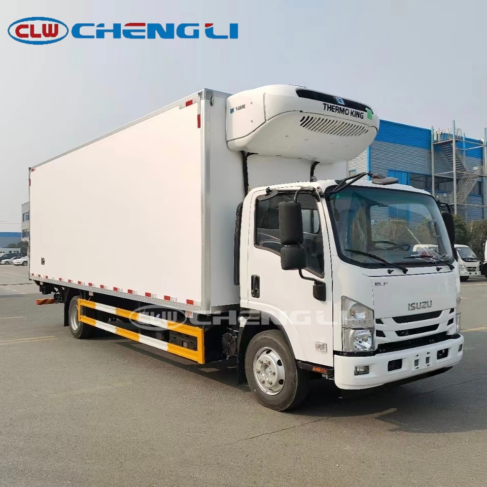 Isuzu 700P Refrigerated Truck