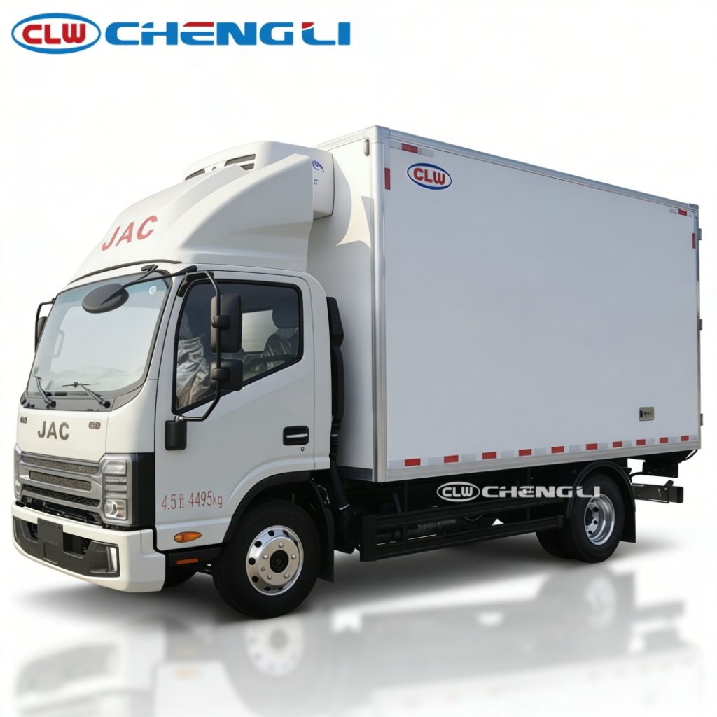 JAC S7 4x2 refrigerated truck