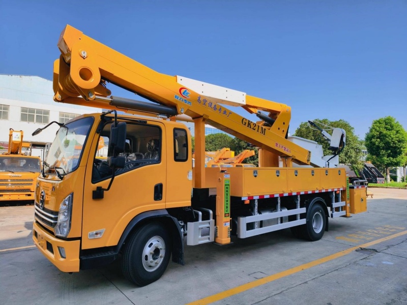 5 Advantages of Aerial Work Platform Trucks